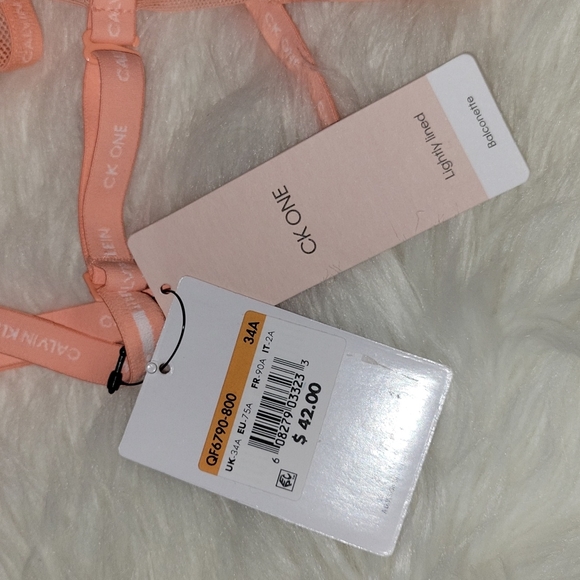 NWT CK One Lace Lightly Lined Balconette Bra Size 34A - Picture 4 of 6